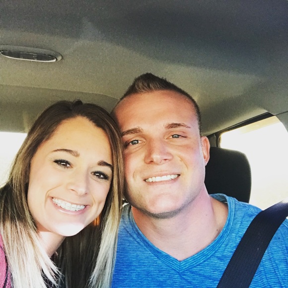 Meet your Posher, Alecia - Picture 1 of 1